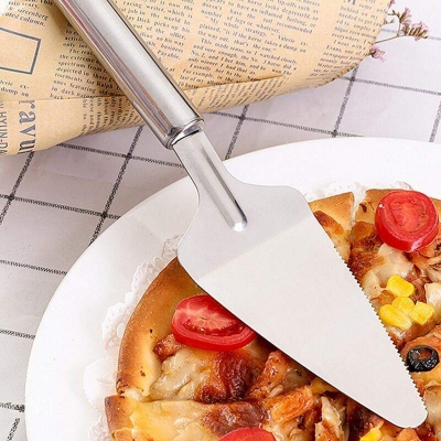 Picture of Triangular Stainless Steel Pizza Spatula - 1 piece Silver