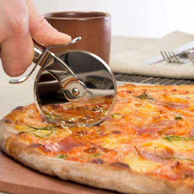 Picture of Pizza Cutter Round Shape Silver Steel Pizza Cutter Effortless to Cut the Pizza Cake Noodles etc Silver