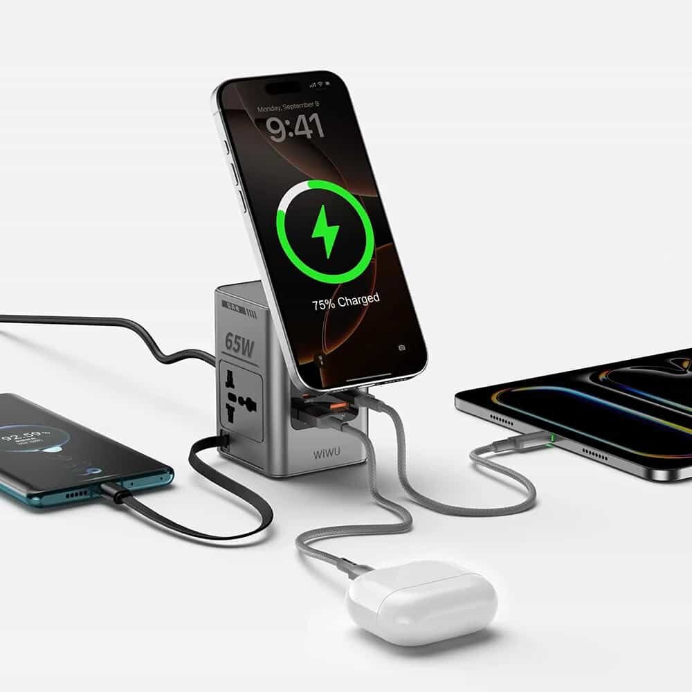 Picture of WIWU Wi-W040 8in1 65W GaN Desktop Power Station