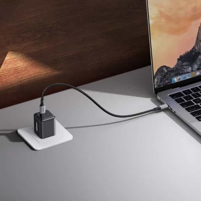 Picture of UGREEN X513 30W Type-C GaN Fast Charger