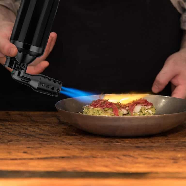 Picture of Porodo Lifestyle Jetblaze Windproof Flame Lighter