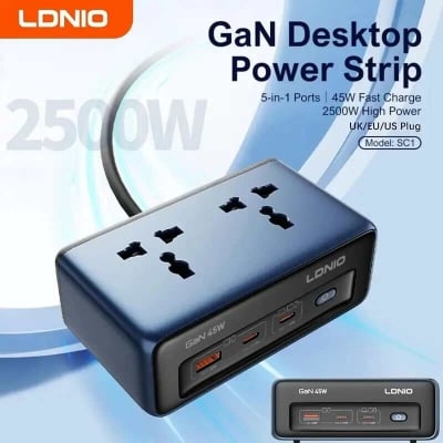Picture of LDNIO SC1 2500W Universal 2 Outlets Desktop Power Strip US/UK/EU Plug Power Socket with 1 USB-A +2 USB-C PD Charging
