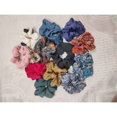 Picture of Girls' Silk Hair Band Set – 7 Pieces