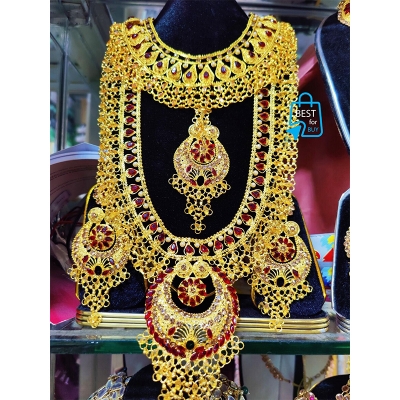 Picture of Exclusive Necklace Jewellery Set for Women & Girls-Gold