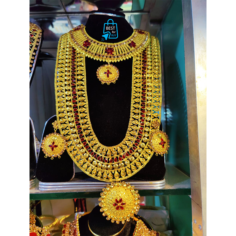 Picture of New Exclusive Necklace Jewellery Set for Women & Girls-Gold