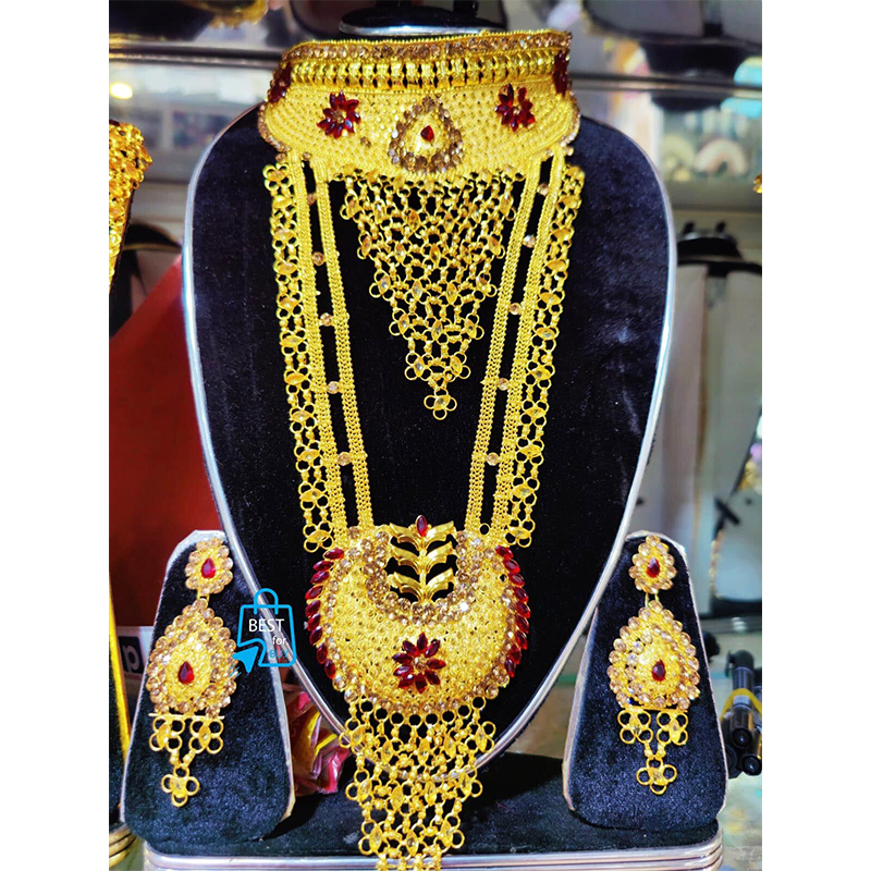 Picture of Exclusive Necklace Jewellery Set for Women & Girls-Gold