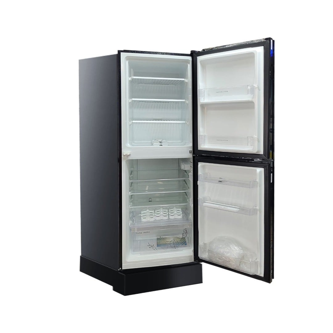 Picture of Whirlpool Frost Refrigerator Freshmagic PRO 257L GD Crystal Black