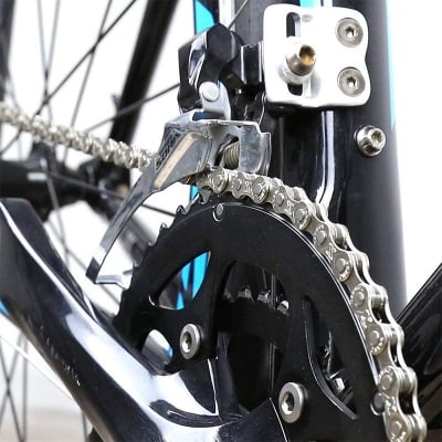 Picture of Shimano Chain 6/7/8-Speed Bicycle Chain 1/2 x 3/32 Inch 116 Links Bicycle Accessories