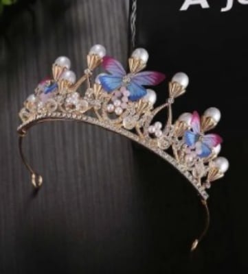 Picture of Romantic Butterfly Shape Princess Crown for Girls Handmade Rhinestone Pearl Headband For Birthday Wedding Model