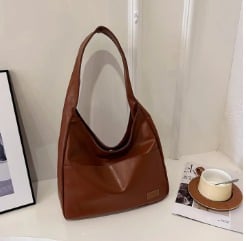 Picture of Fashionable Tote Bag Casual Style Versatile Trendy Shoulder Bag Large Capacity Commuter Bag for Daily Commute Classroom