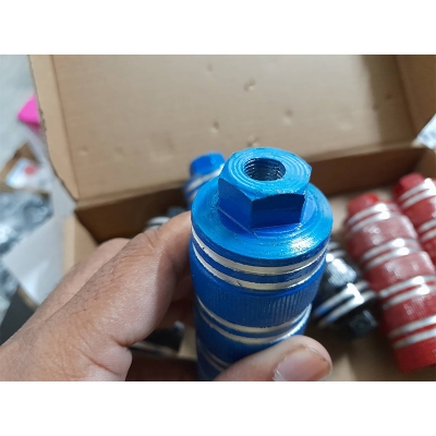 Picture of Bicycle Metal Heavy Duty Foot Stand Pegs Rear Stunt Footrest Bike Accessories Big Size Aluminium