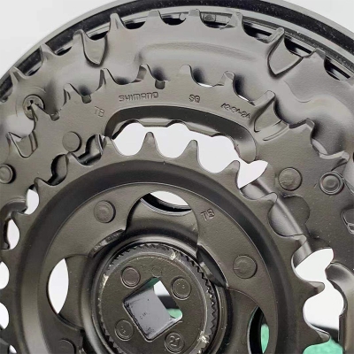 Picture of Shimano Bicycle Crankset Chainwheel 42-34-24T