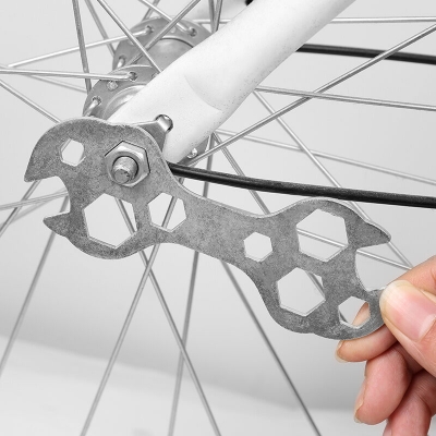 Picture of Bicycle Freewheel 7 Speed Mountain MTB 14-28 Teeth With 13 In 1 Tools Free