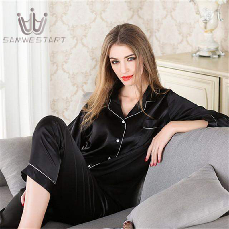 Picture of Comfortable Nightwear for Women - Short Sleeve Shirt and Pant Nighty- Elegant and Refined Nightdress - Comfortable for All Seasons - Black - Int:34