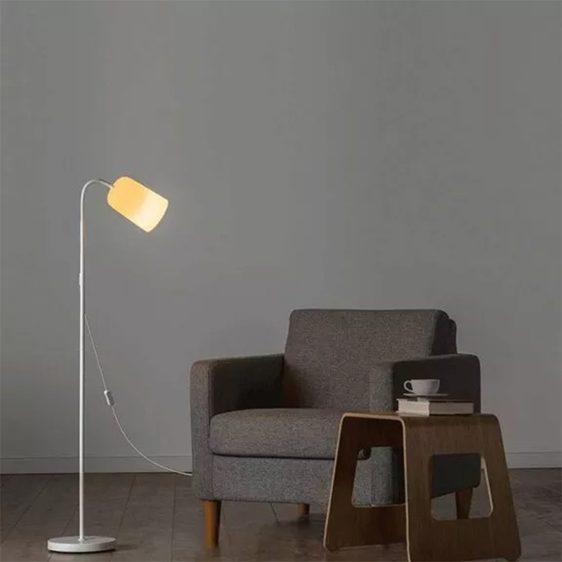 Picture of Xiaomi Youpin ZhiRui E27 Bedside Lamp Basic Version-White