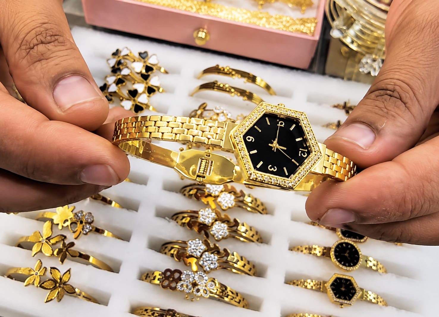 Picture of Luxury Gold Hexagon Women's Bracelet Watch | Elegant Quartz Wrist Watch | Fashion Gold Plated Watch - Black
