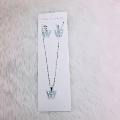 Picture of Butterfly Jewelry Set &ndash; Highlight Description - Multicolor