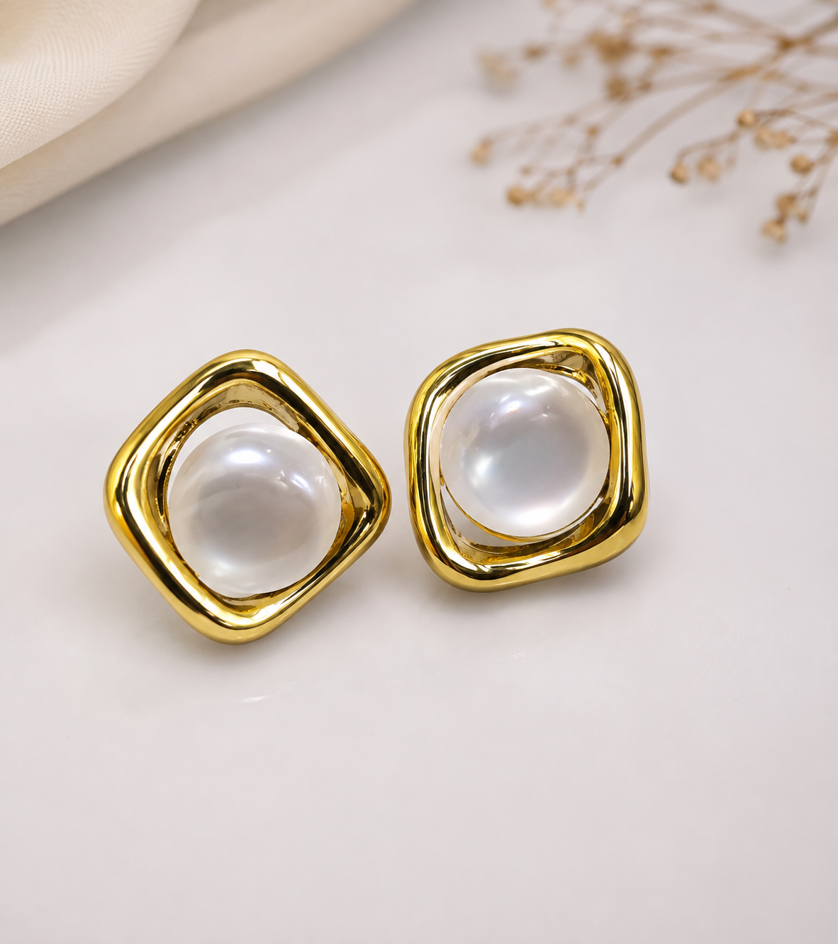 Picture of Elegant Golden Pearl Earrings - Gold