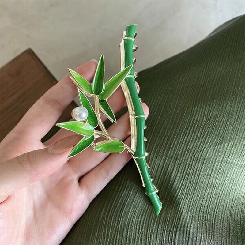 Picture of Elegant Bamboo Design Zinc Alloy Hair Claw Clip for Women – Vintage Chinese Cheongsam Style Back-of-Head Bun Hairpin, High-End Decorative Shark Clip Hair Accessory