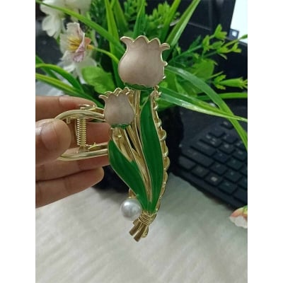 Picture of Tulip Pink Alloy Claw Hair Clip- Pink Tulip