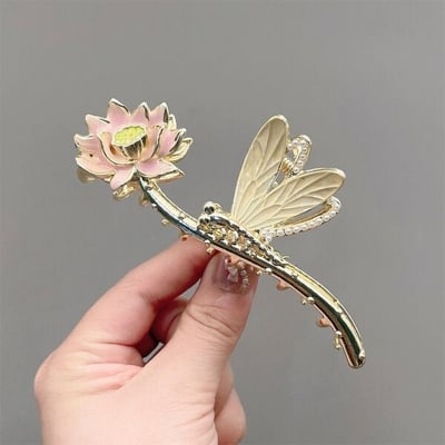 Picture of Sweet Lotus Grab Alloy Clip Fresh Flower Hairpin Cute Dragonfly Horse Clip Non-slip Shark Clip Elegant Metal Hair Accessories-Gold