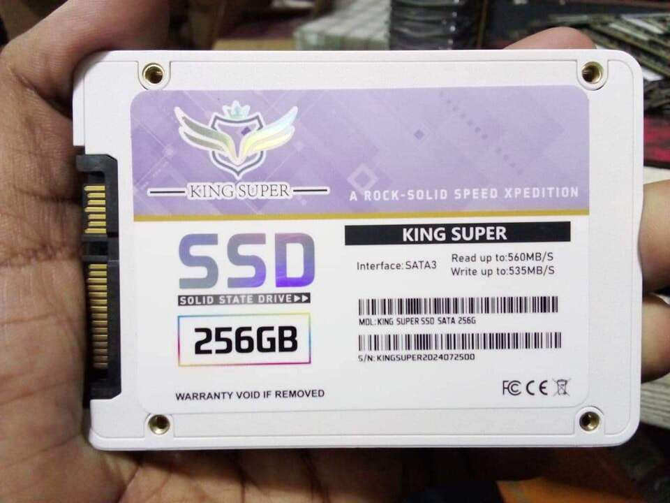 Picture of 512 GB SSD KING SUPER  SATA III 2.5" Internal Solid State Drives - very good  speedy With 3 years warranty - Multicolor