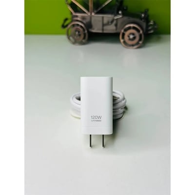 Picture of OnePlus 120W SuperVOOC Charger