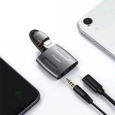 Picture of Mcdodo Lightning To 3.5mm Jack And Charging Converter CA-634