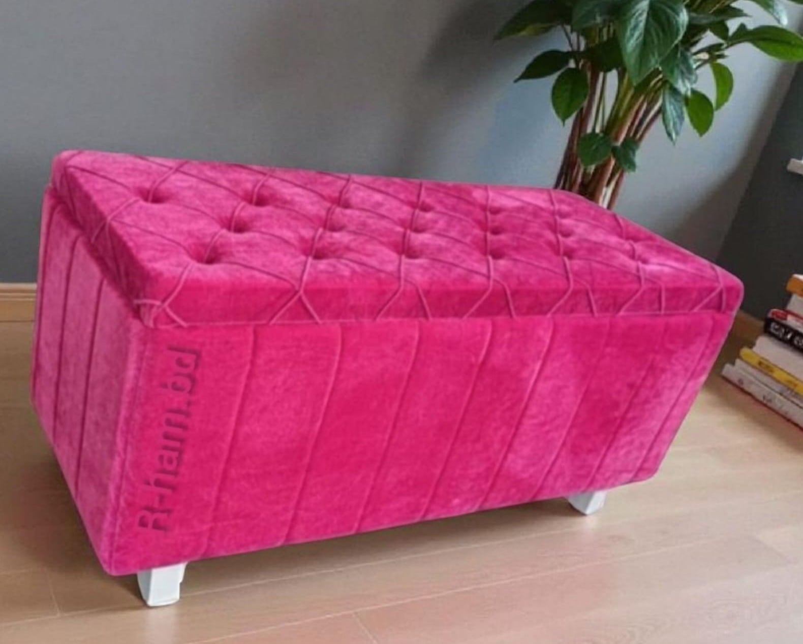 Picture of Storage Sofa Step Design