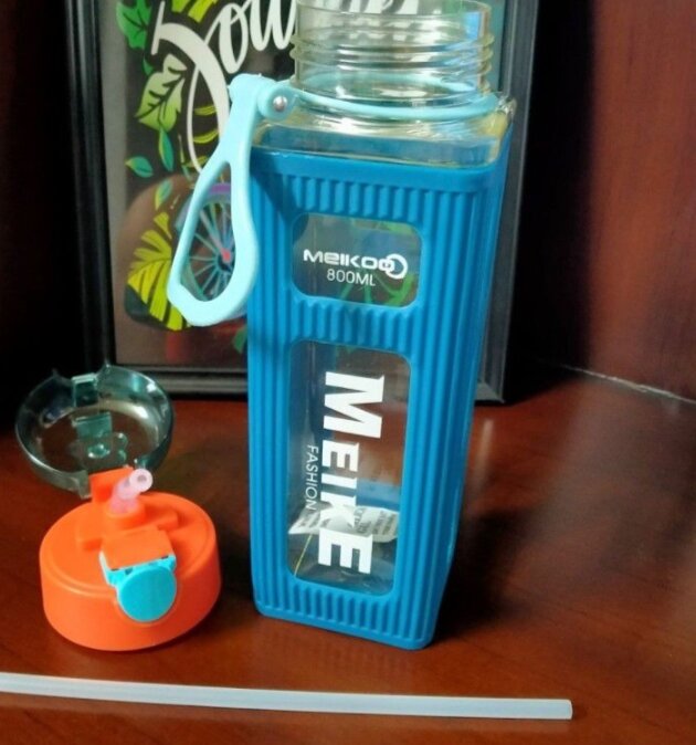 Picture of Meike Plastic Water Bottle - 800ml