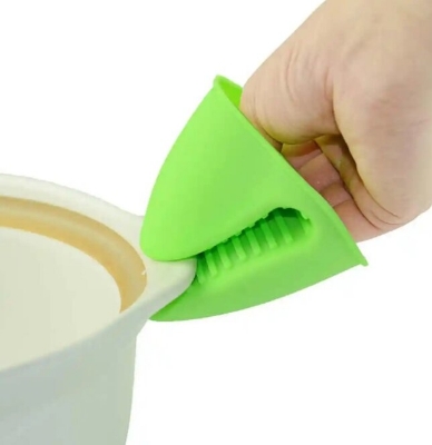 Picture of 2-Piece Silicone Oven Pot Holder Gloves - Multicolor