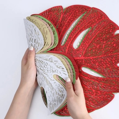 Picture of Turtle Leaf Design Table Mat - Multicolor