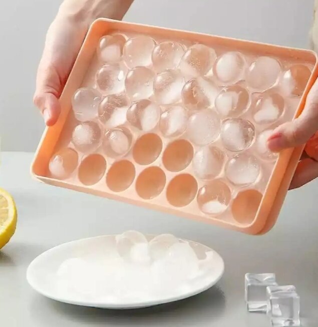 Picture of 33-Piece Round Ice Ball Maker Tray with Lid - Multicolor