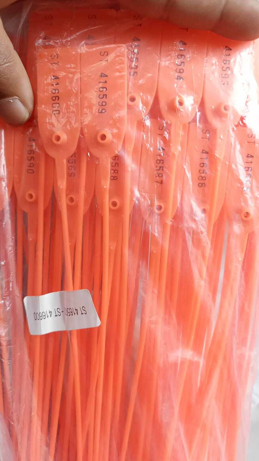 Picture of 100-Piece Plastic Truck Door Security Seals - Yellow