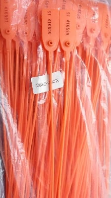 Picture of 100-Piece Plastic Truck Door Security Seals - Yellow