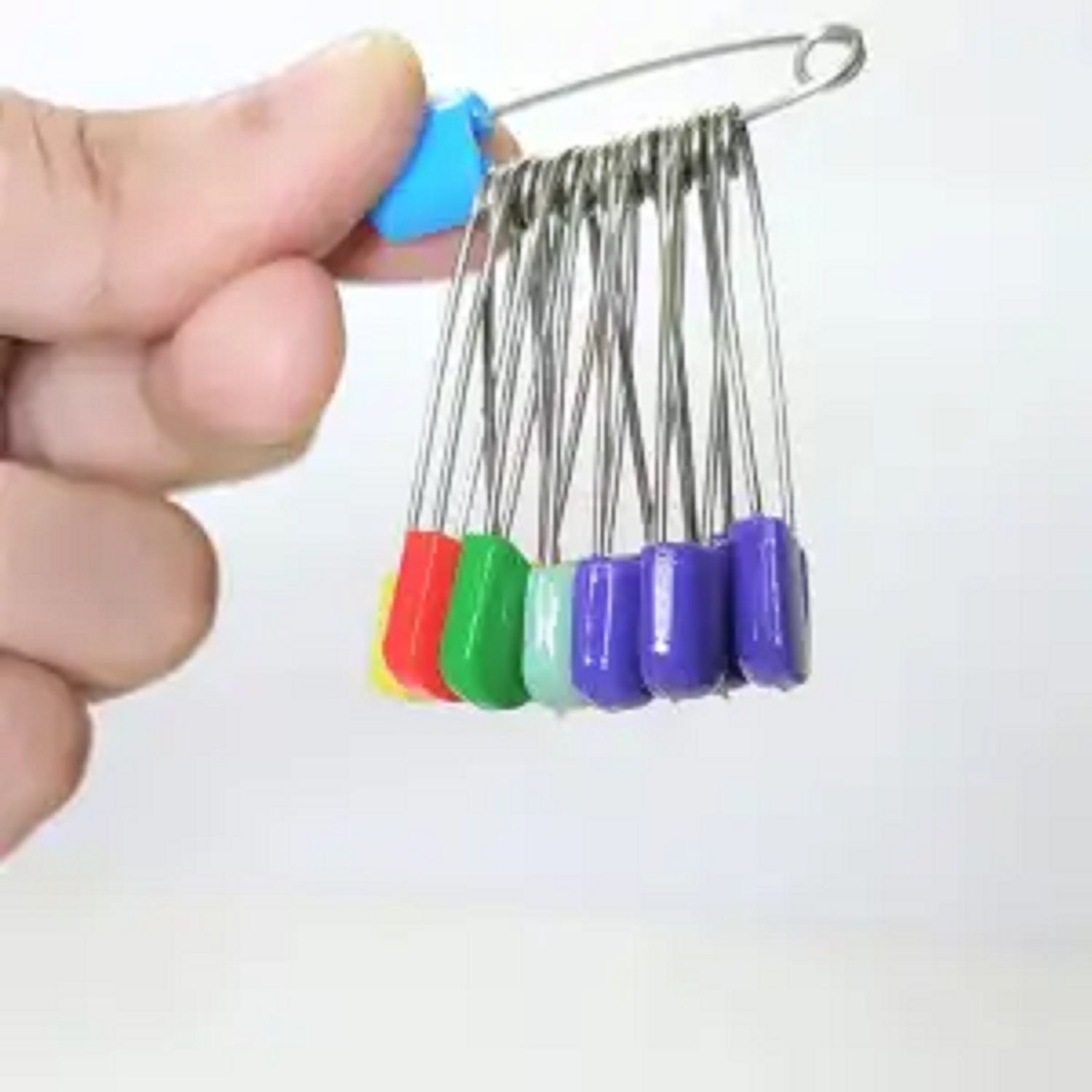 Picture of Safety Pin for Hijab - 10 pieces-Silver