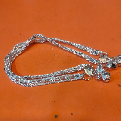 Picture of Baby nupur 2 pieces Exclusive Charming Looking Stylish New Anklet ( Payel ) nupur For Baby and women-Silver