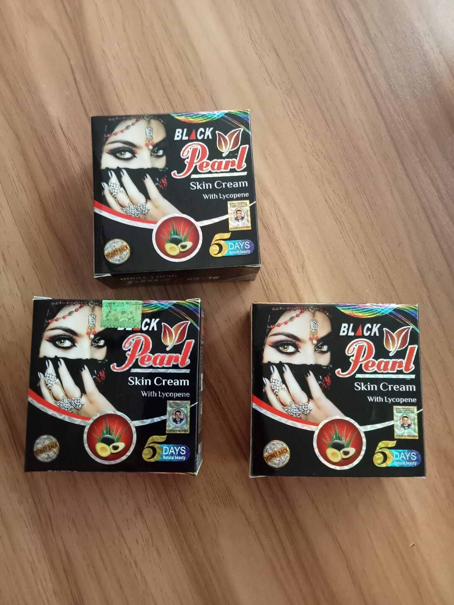 Picture of Black Pearl Whitening Night Cream for Woman