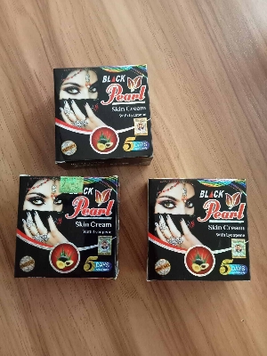 Picture of Black Pearl Whitening Night Cream for Woman