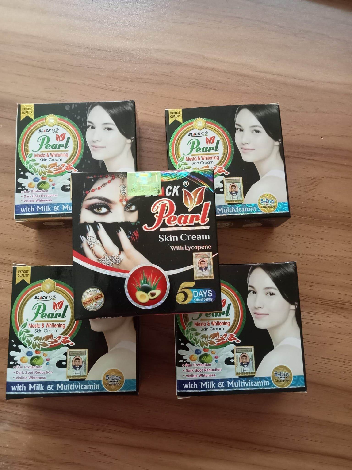 Picture of Black Pearl Whitening Night Cream for Woman