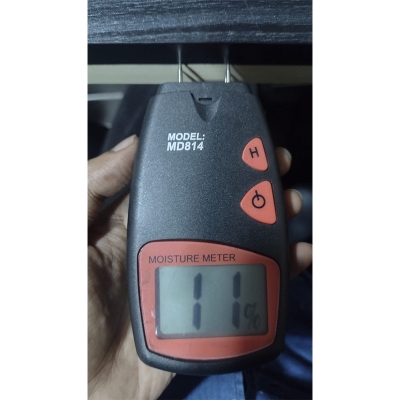 Picture of Wood Moisture Meter 4 Pins Digital Tester MD-814-Multicolor