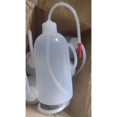 Picture of PolyLab Plastic Wash Bottle 500 ml India-Multicolor