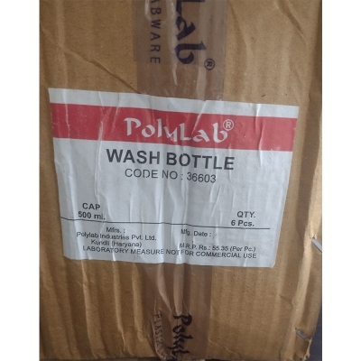 Picture of PolyLab Plastic Wash Bottle 500 ml India-Multicolor