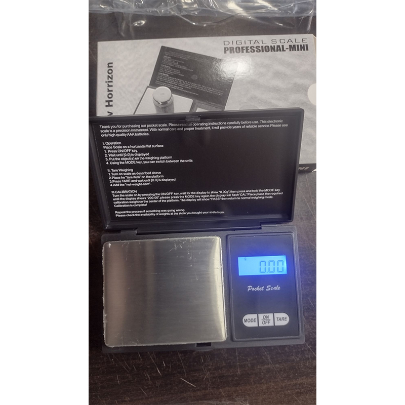 Picture of Professional Mini Digital Pocket Scale 0.01 gm to 500 gm-Multicolor