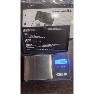 Picture of Professional Mini Digital Pocket Scale 0.01 gm to 500 gm-Multicolor