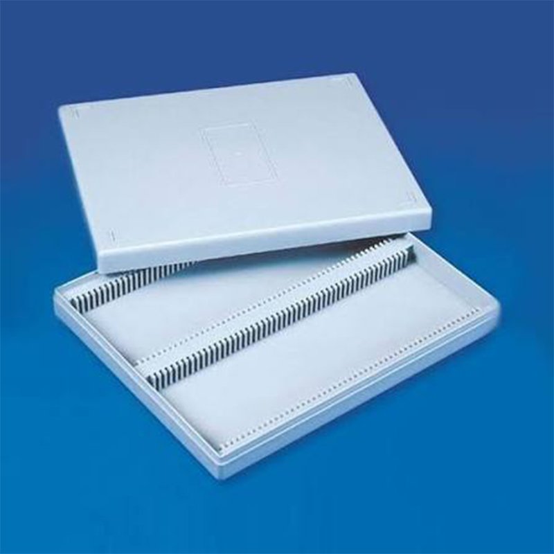 Picture of PolyLab Slide Box for 100 Slides-Multicolor