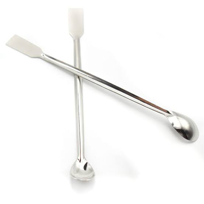 Picture of 200 mm SS Spatula for Laboratory Use-Multicolor