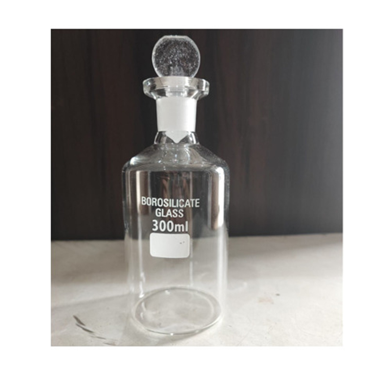 Picture of BOD Bottle 125 ml Pyrex
