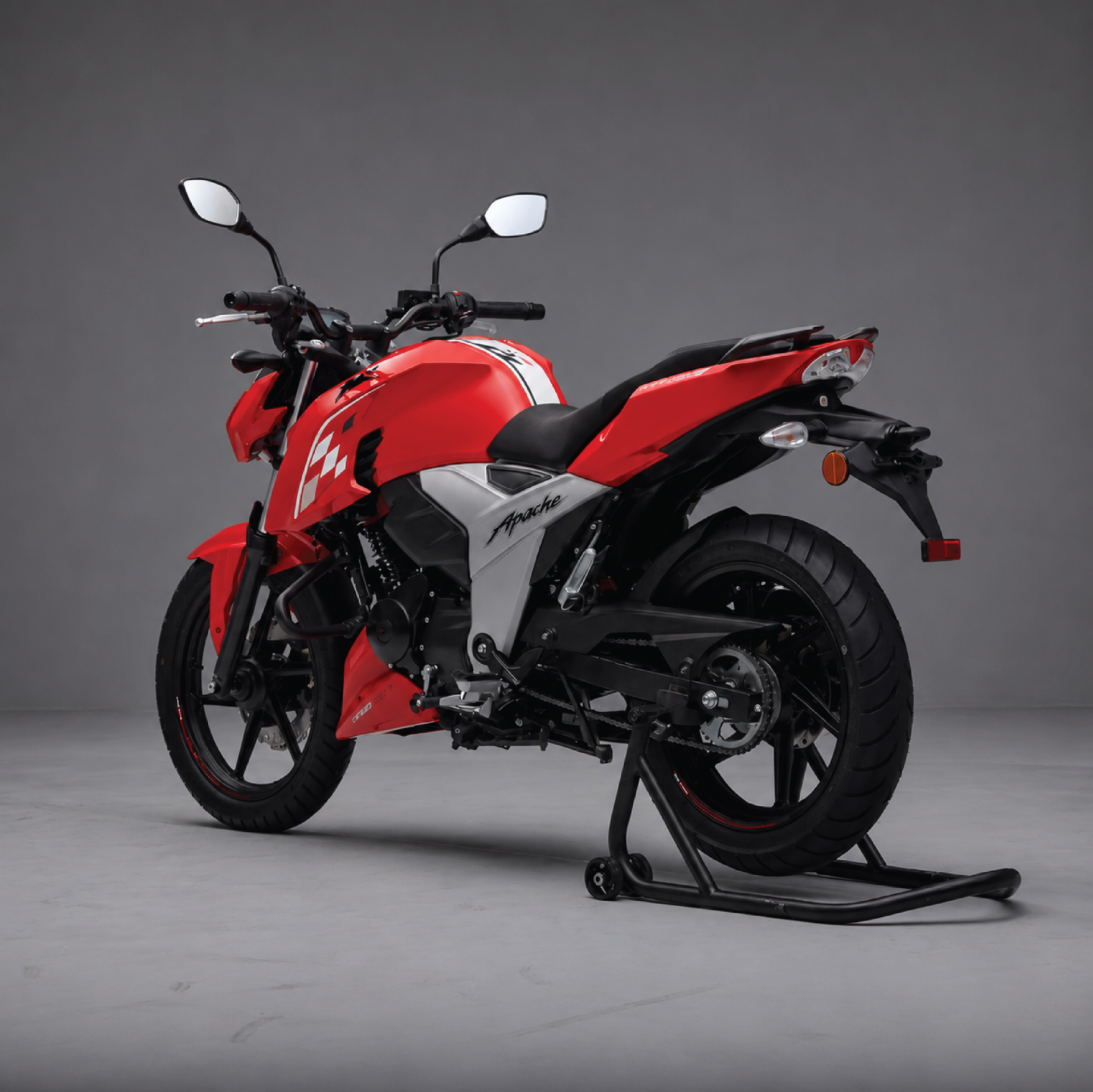 Picture of TVS Apache 4V 160 CC ABS Double Disc Racing Red Motorcycle