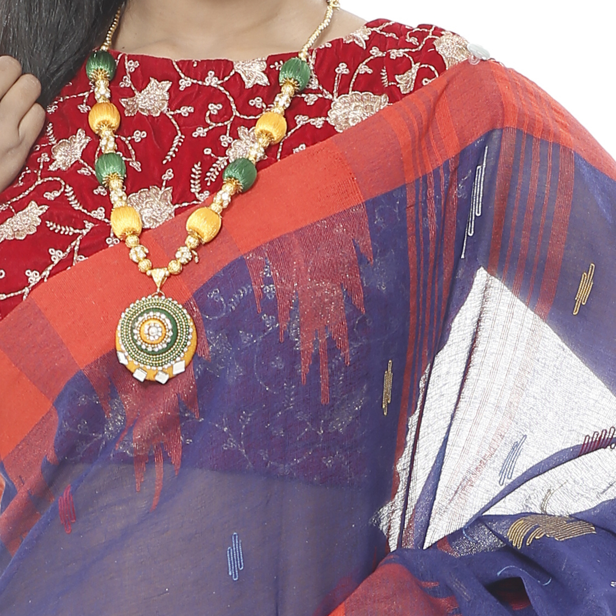 Picture of Tassel Setting Purple Color Monipuri Tant Saree